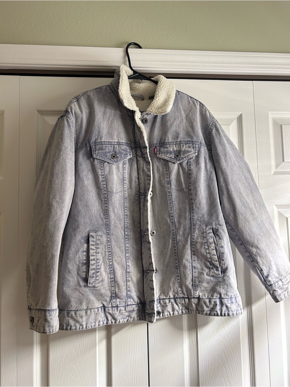 Levi's Light Wash Denim Sherpa Jacket - White Sherpa